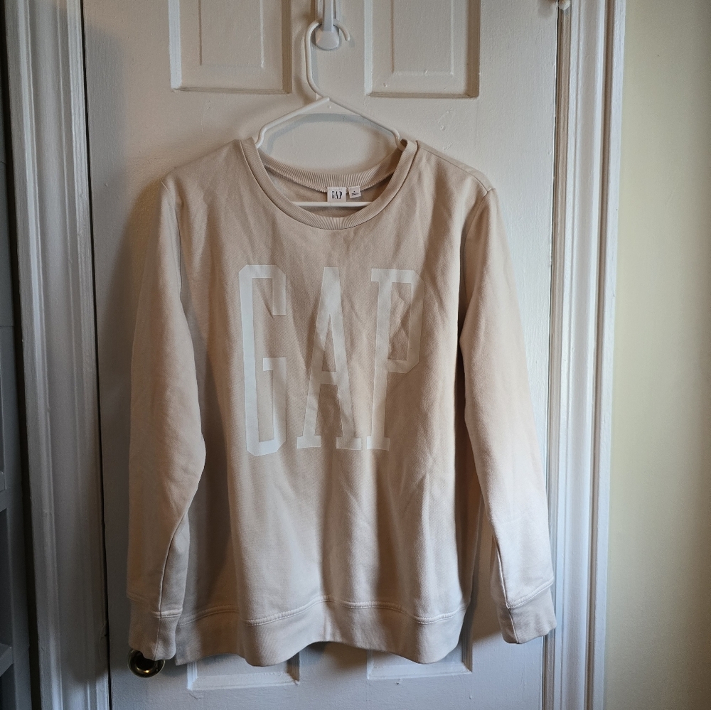 GAP Beige Sweat Shirt